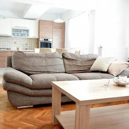 Hills Superior Appartement
