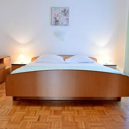 Hills Superior Апартаменты Palit